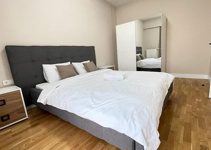 Diamond Premium Apartment-central * Skopje